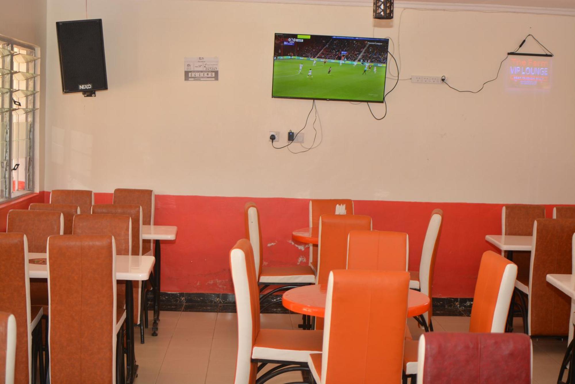 Hotel The Farm Bar And Restaurant Kakamega Exterior foto